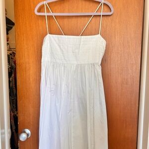 Elegant White Mini Dress